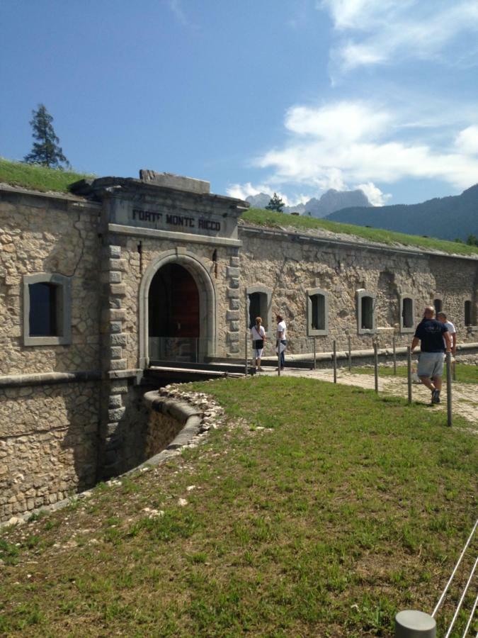 La Casa Di Monte Ricco Apartment Pieve di Cadore Bagian luar foto